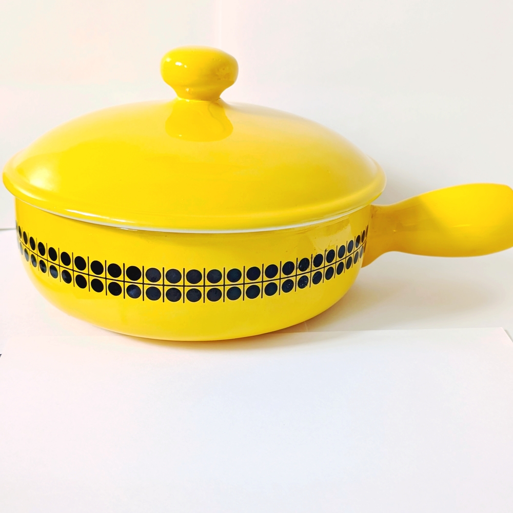 Oven Proof Ceramic Yellow Pot